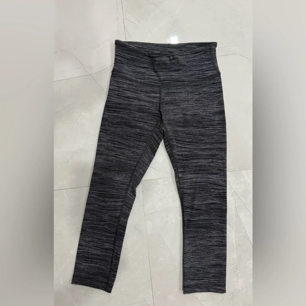 Color striped gray - Picture 4 of 5